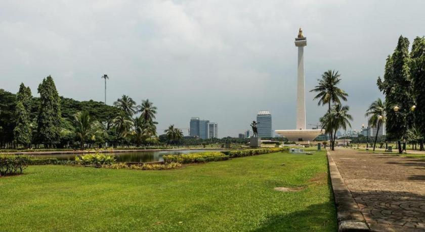 The Grand Palace Resident Jakarta Exterior photo