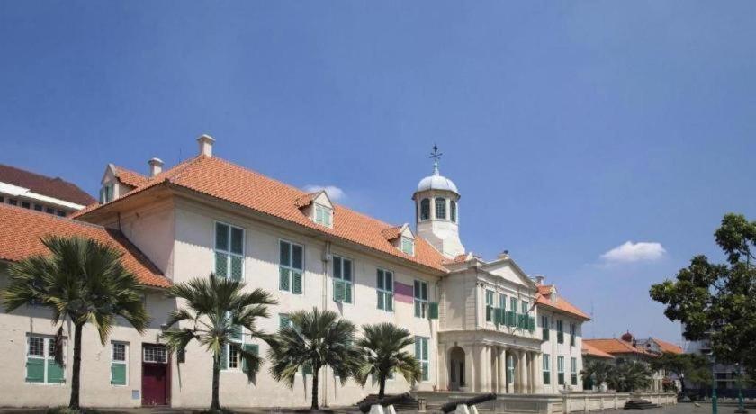 The Grand Palace Resident Jakarta Exterior photo
