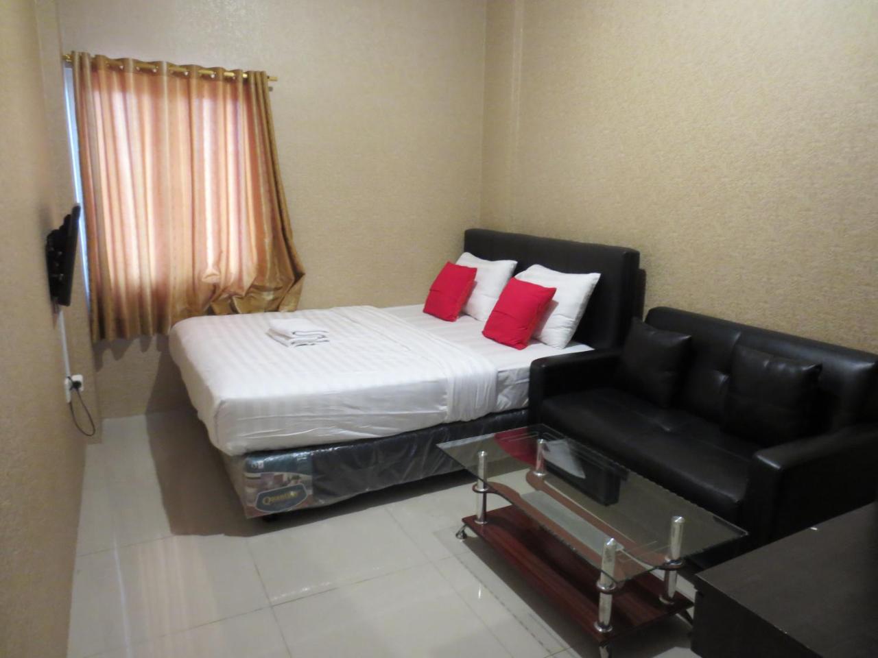 The Grand Palace Resident Jakarta Exterior photo